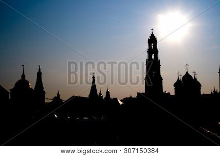 Silhouette of Troitse Sergiyevsky monastery