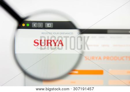 New York, New York State, Usa - 18 June 2019: Illustrative Editorial Of Surya Roshni Website Homepag