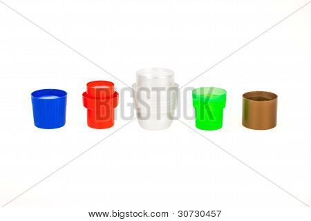 五全多彩洗涤剂皂帽上白色隔离。