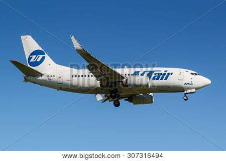 Moscow, Russia - May 19, 2019: Aircraft Boeing 737-524(wl) Vq-bju Of Utair Aviation Landing At Vnuko