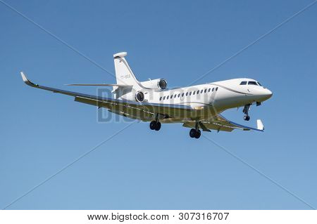 Moscow, Russia - May 19, 2019: Aircraft Dassault Falcon 8x T7-sgs Landing At Vnukovo International A