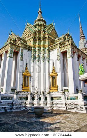 Phra Mondop (Hor Tri Jaturamuk) i Wat Pho