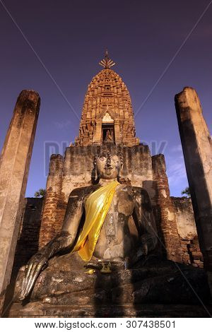 Asia Thailand Sukhothai Temple Mahathat