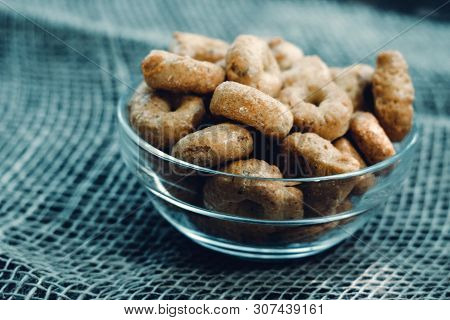 Tarallini Tarallo Taralli Italian Drying Bagels In Rustic Style
