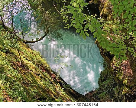 The Cave And The Source Hundsloch By The Alpine Lake Wagitalersee Or Waegitalersee, Innerthal - Cant