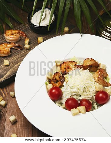 Papaya Crevettes Salads With Tomatoes - Sea Food With Fresh Prawns , Cockles With Spicy Sauce -  - I