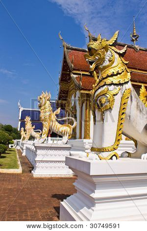 Wat Banden ubosot