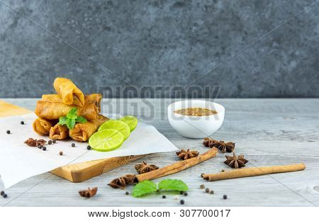 Deep Fried Spring Rolls, Por Pieer Tod Or Fried Spring Rolls (thai Spring Roll) Snacks And Snacks Th