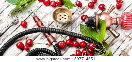 Shisha With Tobacco Taste Of Cherry