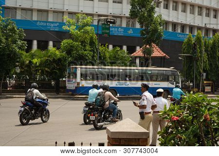 Bangalore, Karnataka India-june 04 2019 : Bengaluru City Traffic Near Town Hall, Bengaluru, India