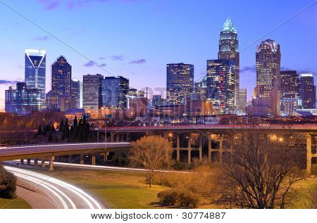 Skyline di Uptown, il Financial District di Charlotte, North Carolina.