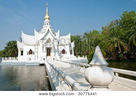 Architettura in stile tempio thailandese