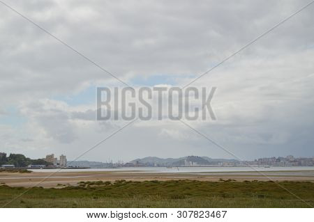 Magnificent Views Of The Bay That Goes From Santander To Pedrena. August 24, 2013. Somo, Cantabria. 