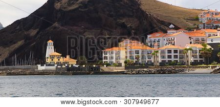 Lighthouse In Quinta Do Lorde Resort Madeira Island Portugalia