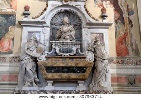 FLORENCE, ITALY - JANUARY 10, 2019: Tomb of Galileo Galilei (1564 â 1642) by Giulio Foggini, Basilica of Santa Croce (Basilica of the Holy Cross) in Florence, Italy.