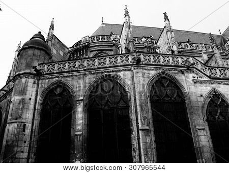 Notre-dame De Paris Black And White Photography.