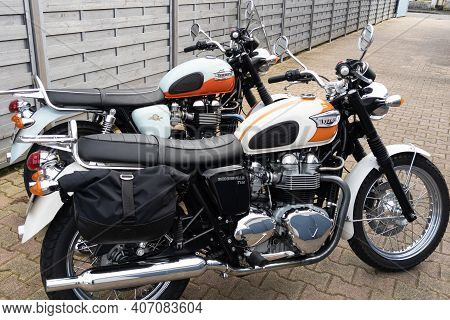 Bordeaux , Aquitaine France - 02 05 2021 : Triumph Bonneville T100 Neo Retro Old School Vintage Moto
