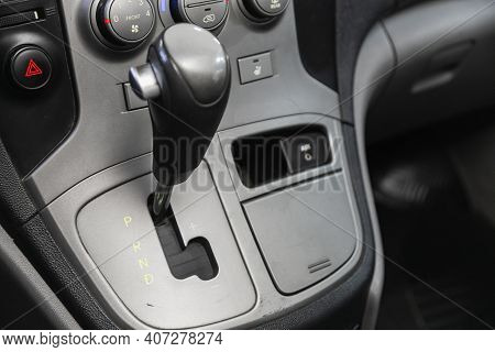 Novosibirsk, Russia - February 07 2021: Hyundai Starex, Automatic Gear Stick Of A Modern Car. Modern