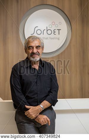 Serial Entrepreneur Ian Fuhr Inside One Of His Beauty Salon Stores