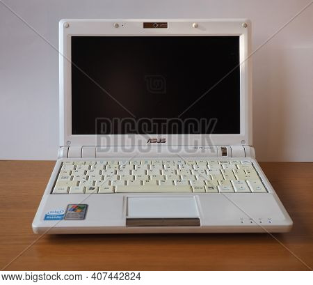 Taipei - Circa February 2021: Asus Eeepc 900 Notepad