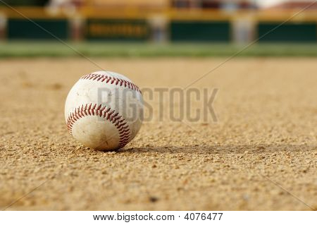 Vnitřní baseballové hřiště