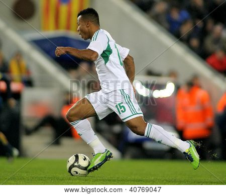 Barcellona - 2, Gen: Giocatore nigeriano Ikechukwu Uche in azione durante la partita amichevole tra Catal