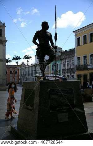 Zombie Statue Of Palmares