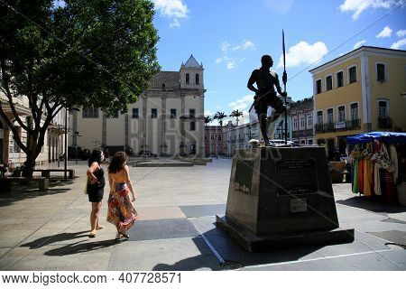 Zombie Statue Of Palmares