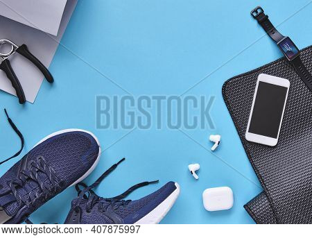 Concept Healthy Lifestyle Outfit, Sport And Diet. Top View, Text Space. Athlete\\\'s Set. Flat Lay C