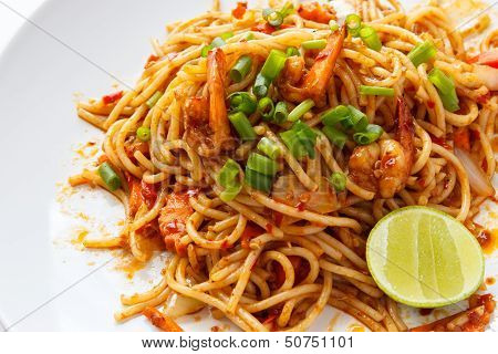 Spaghetti Tom Yum Kung