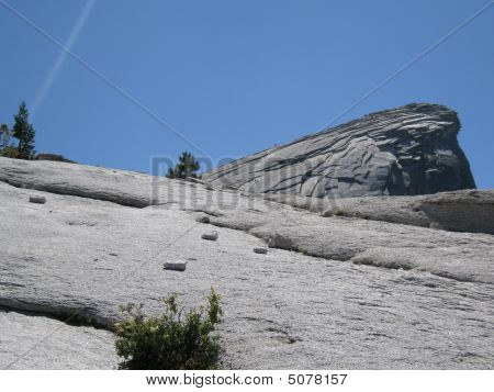 Blíží se polovina Dome