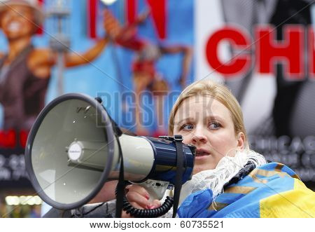 Addressing protestors at Times Square