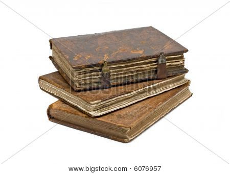 สามเก่าจัดเตรียมหนังสือแยกต่างหากมากกว่าสีขาว