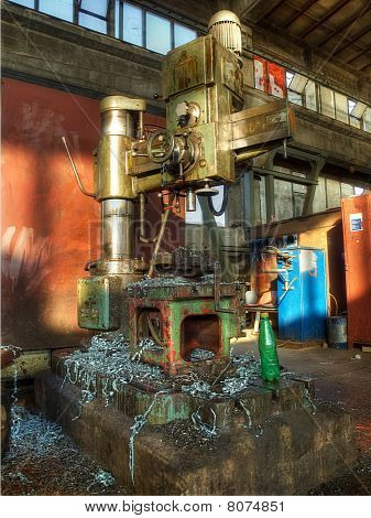 alte Drehmaschine