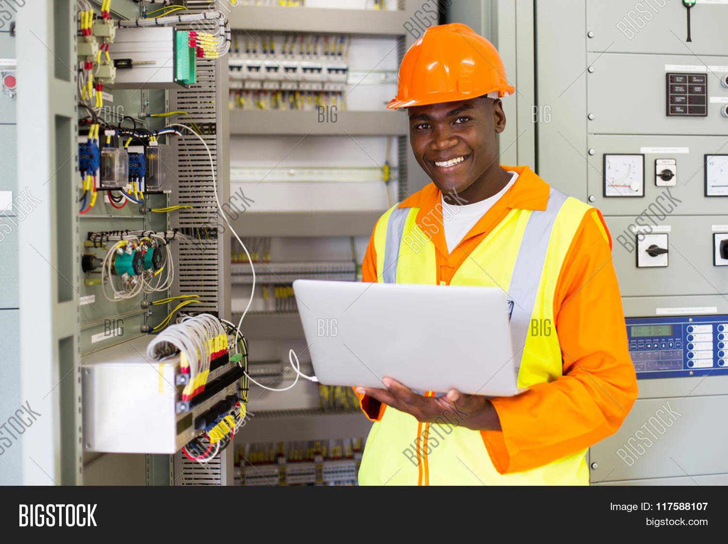 Сетевой инженер. Монтаж. Слесарь по контрольно-измерительным приборам и автоматике. Системный администратор. Инженерно-технический работник.