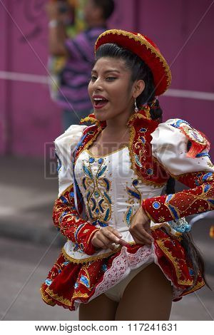 Caporales Dancer