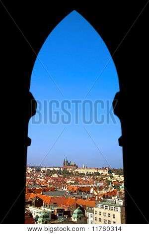 Prag çerçevesinde
