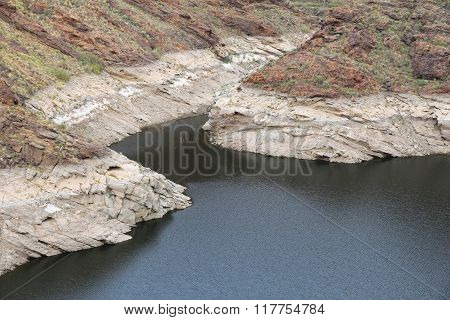 Low Level Water Reservoir