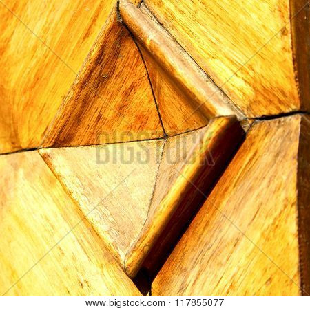 Busto Arsizio Abstract   R  Closed Wood Italy  Lombardy