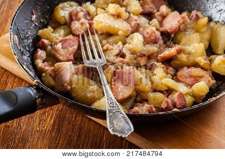 Kartoffelsalat - traditional German potato salad. Food and drink