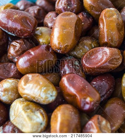 Elaeagnus fruit, ripe fruit natural Elaeagnus, Elaeagnus fruit of the medicinal fruit, ripe fruit Elaeagnus natural, healing ...