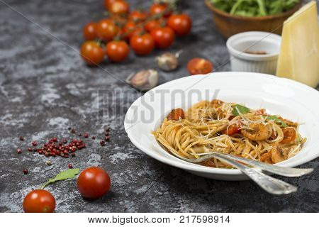 Spaghetti With Shrimps And Tomato Sauce