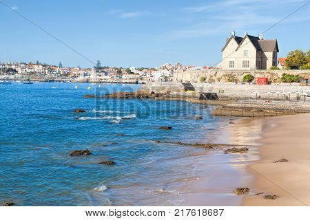 CASCAIS PORTUGAL - SEPTEMBER 24 . 2017 . View of a beach in the touristic village