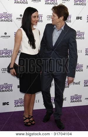 SANTA MONICA, CA - 25 FEB: Willem Dafoe presso il 2012 Film Independent Spirit Awards il 25 febbraio, 2