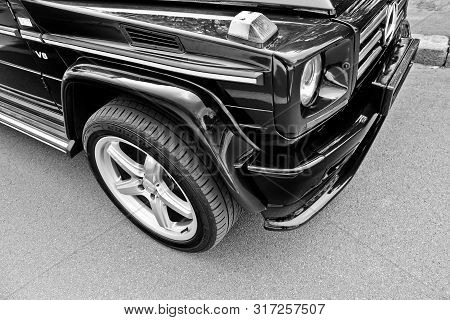 Kiev. September 9, 2016; Mercedes-benz G55 Amg In The City