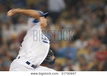 LOS ANGELES - AUG 8: Los Angeles Dodgers P Hiroki Kuroda #18 pladser i løbet af MLB spillet på Aug 8 20