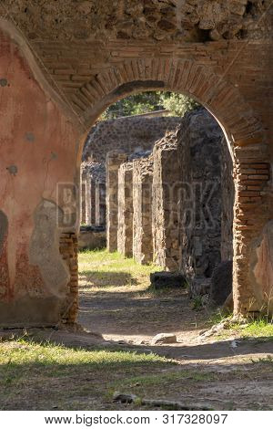The Famous Antique Site Of Pompeii Near Naples, Italy. This Is A Strett Of Pompeii Excavations After