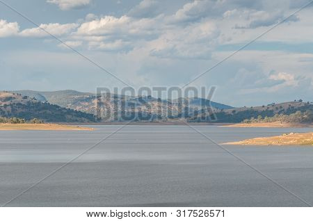 Australian Outback Landscape With Lake And Distant Hills. Wyangala, Australia