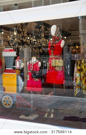 London, Uk - August 13, 2019: Fashion Display In Window Of Dolche And Gabbana Boutique Shop At Old B