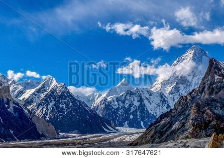 Series Of Peaks Near The K2 In The Northern Areas Of Pakistan